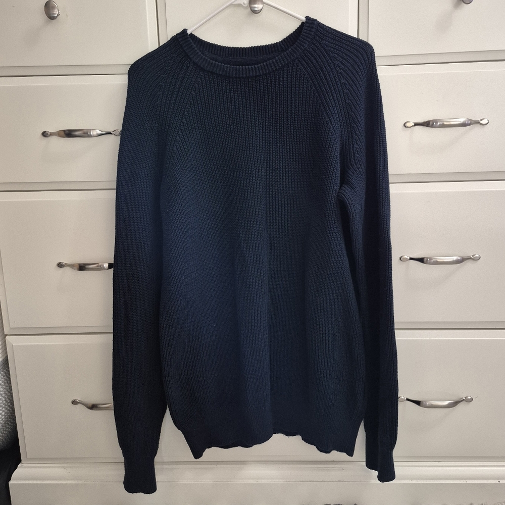 American Eagle Outfitters Men's Navy Crewneck Cotton Sweater Size Medium